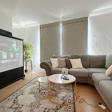 Spacious And Cosy 3Brs 5F House In Heart Of London Bagian luar foto