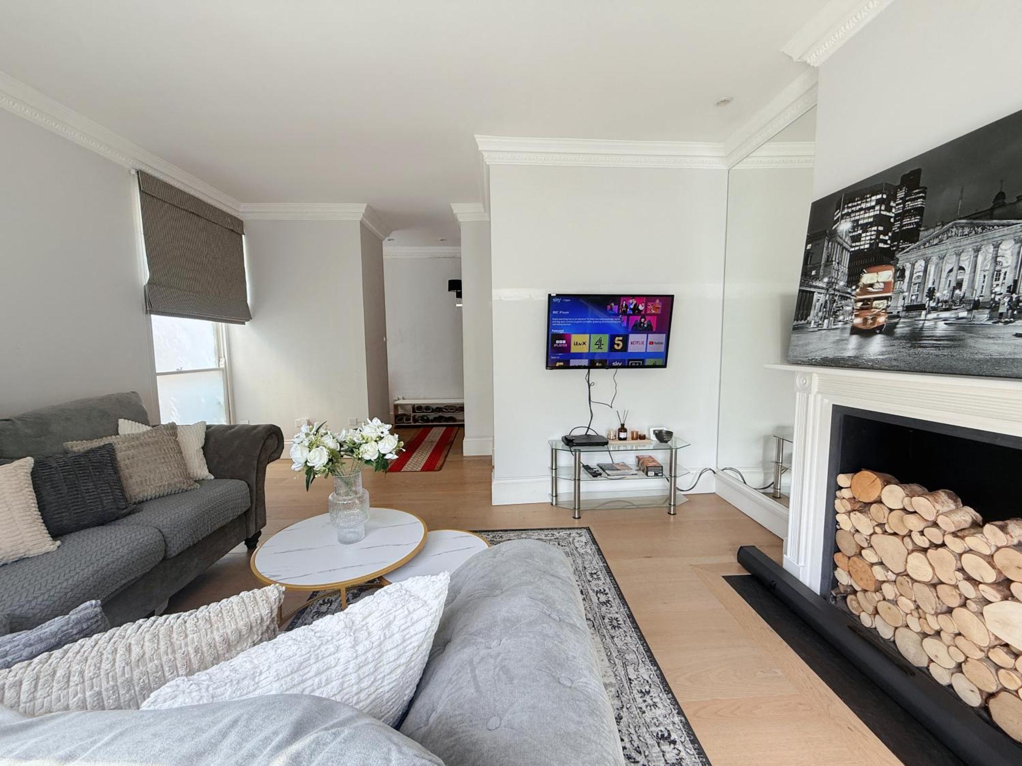 Spacious And Cosy 3Brs 5F House In Heart Of London Bagian luar foto