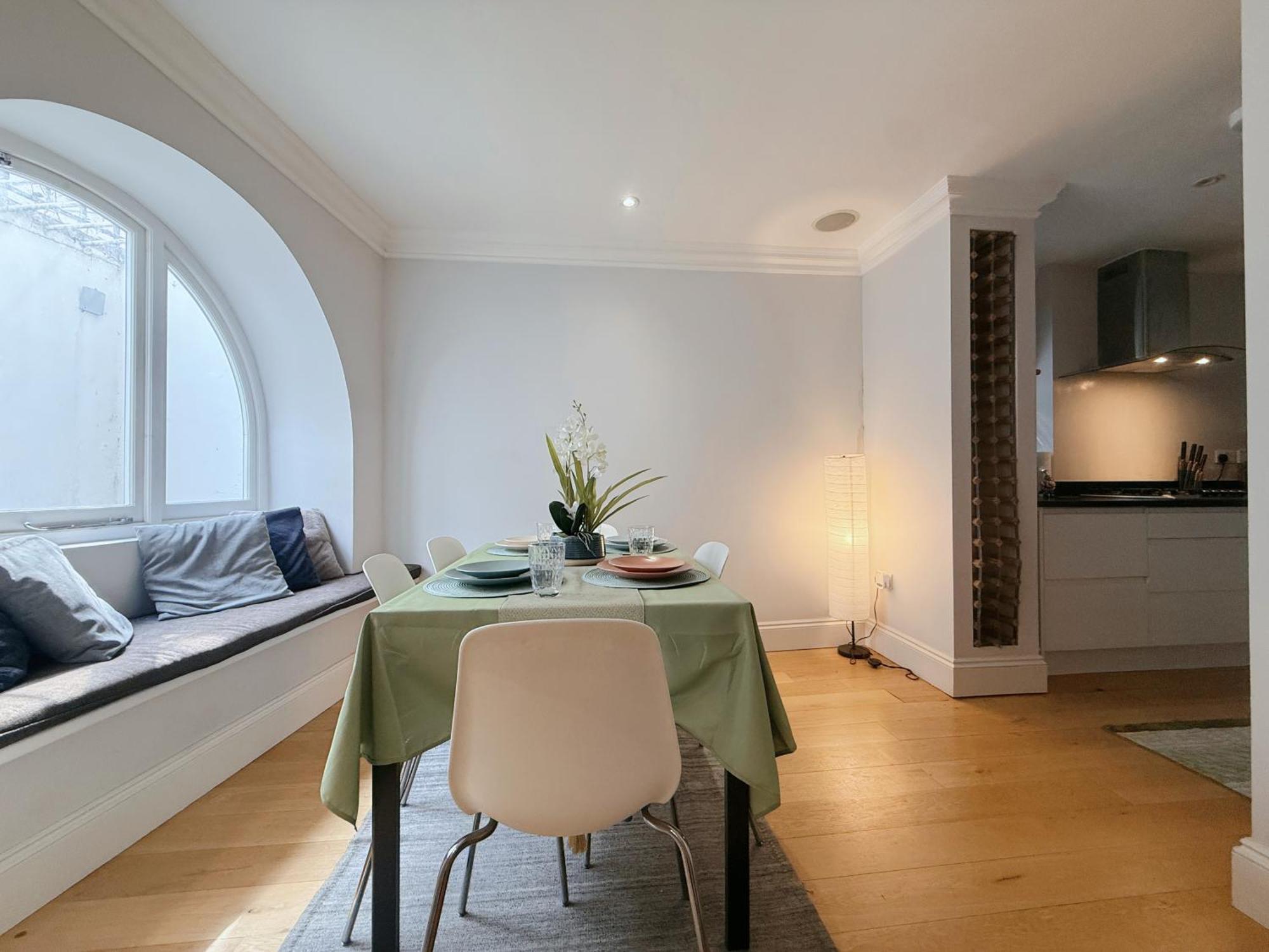 Spacious And Cosy 3Brs 5F House In Heart Of London Bagian luar foto
