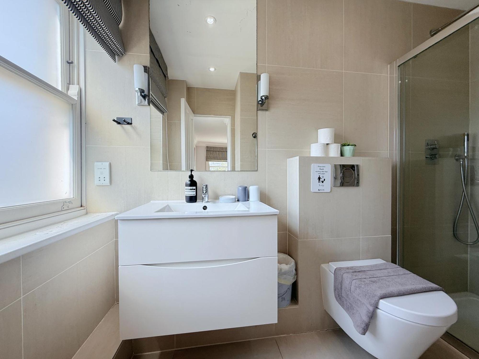 Spacious And Cosy 3Brs 5F House In Heart Of London Bagian luar foto