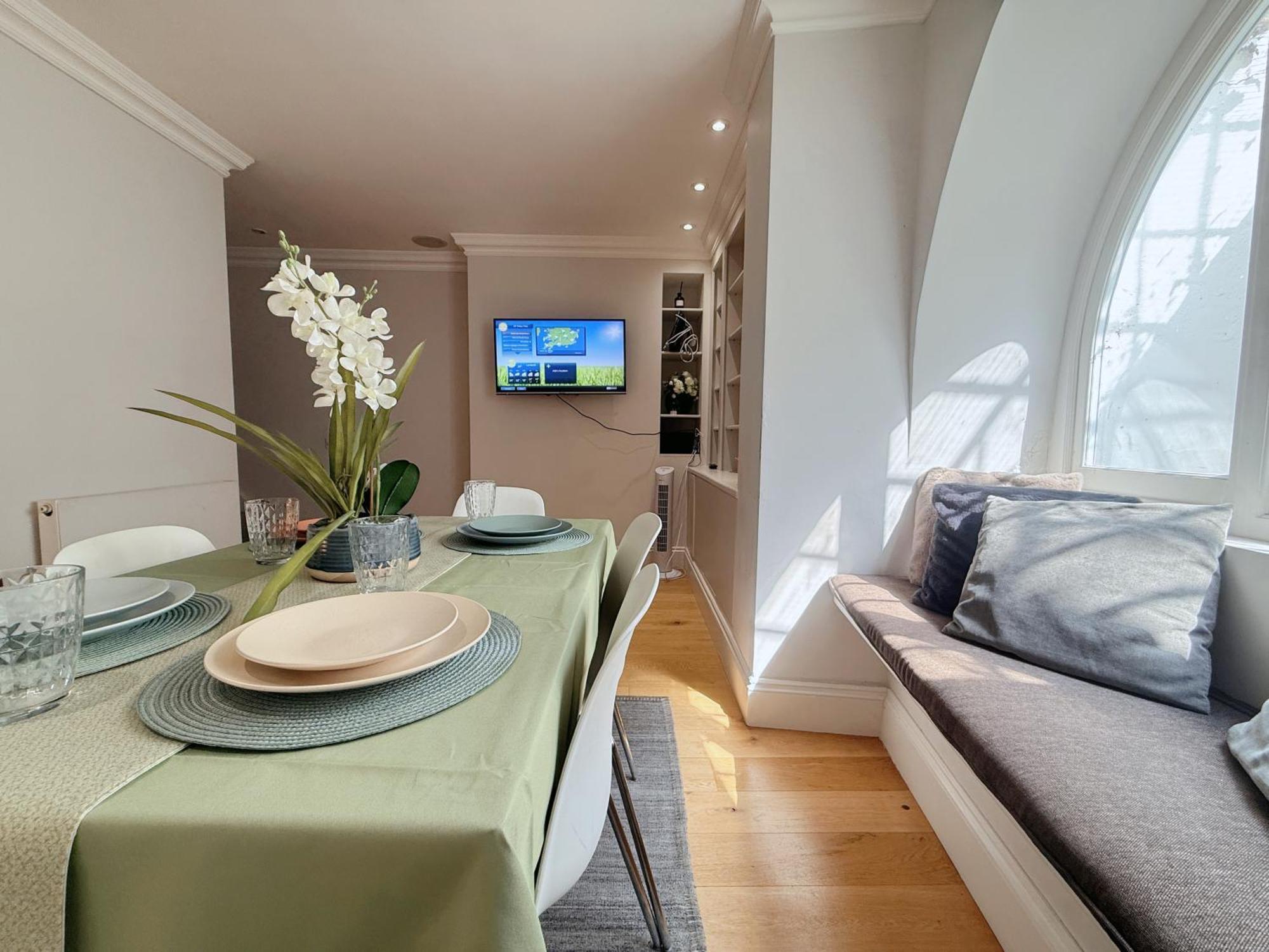Spacious And Cosy 3Brs 5F House In Heart Of London Bagian luar foto
