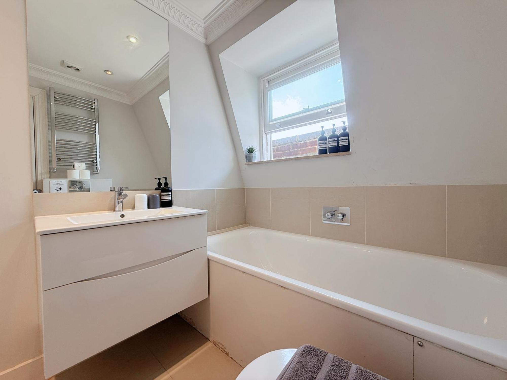 Spacious And Cosy 3Brs 5F House In Heart Of London Bagian luar foto